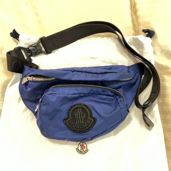 $1495 Authentic MONCLER Unisex Blue Crossbody Sling Fanny Waist 3 Zipper Bag - Picture 1 of 16
